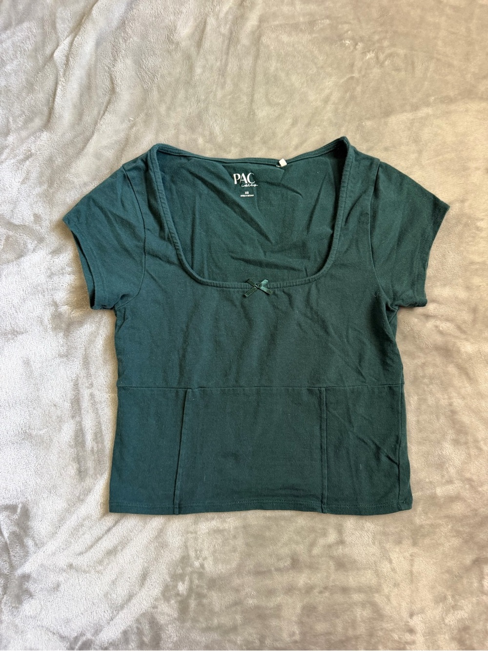 PacSun Forest Green Scoop Neck Cropped Tee with Front Bow